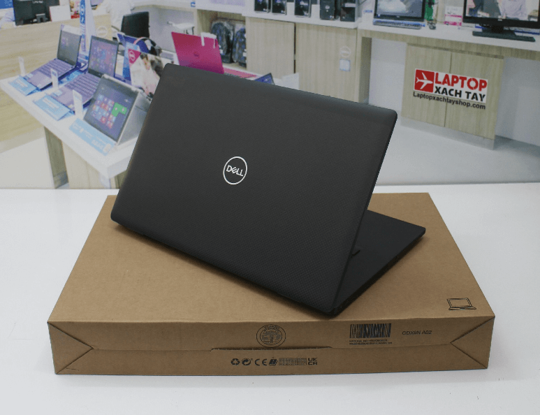 [Review] Đánh giá Laptop Dell Latitude 7530: Thiết kế phong cách với lớp vỏ vân carbon