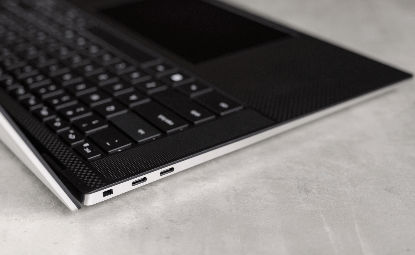 [Review] Đánh giá Laptop Dell XPS 9530: Lịch lãm sang trọng và mạnh mẽ!