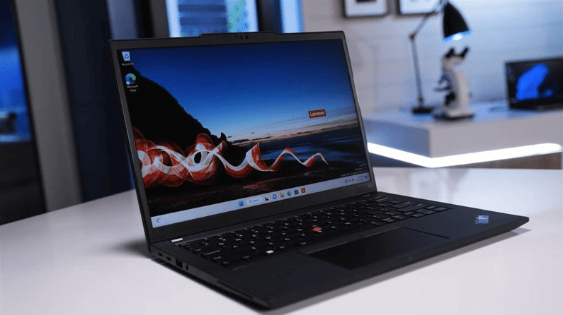 Đánh giá Laptop Lenovo Thinkpad X13 Gen 4 : Laptop nhỏ gọn pin trâu đáng mua nhất 2025?