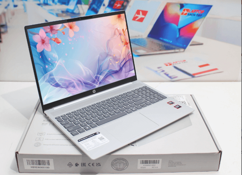Đánh Giá Chi Tiết HP OmniBook 5 16 G1070: Laptop AI dành cho sinh viên