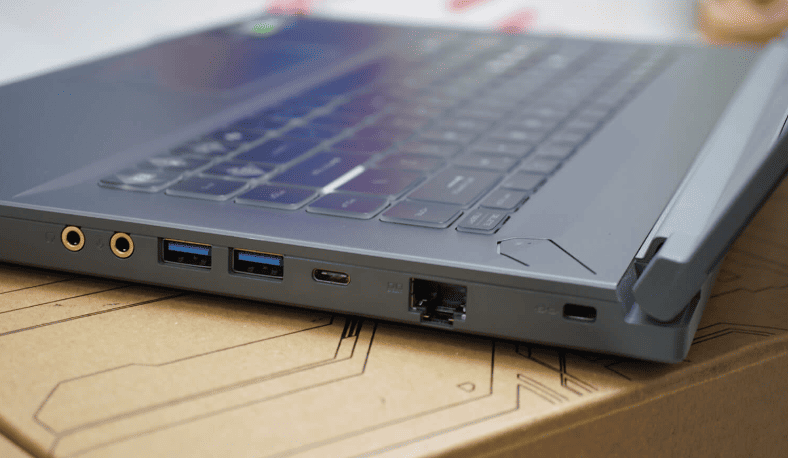 Đánh Giá MSI Gaming Thin 15 B13UC: Laptop Gaming Giá Rẻ Cho Sinh Viên không thể bỏ qua